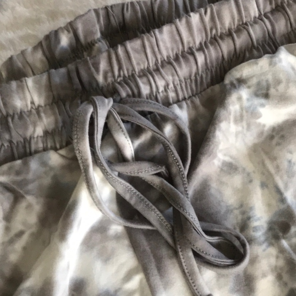 NWT Comfy Cute Lounge Set by Align Collective - Picture 7 of 8